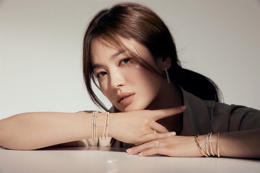 Song Hye Kyo cả năm 2020 không đóng phim vẫn giàu có bậc nhất-4