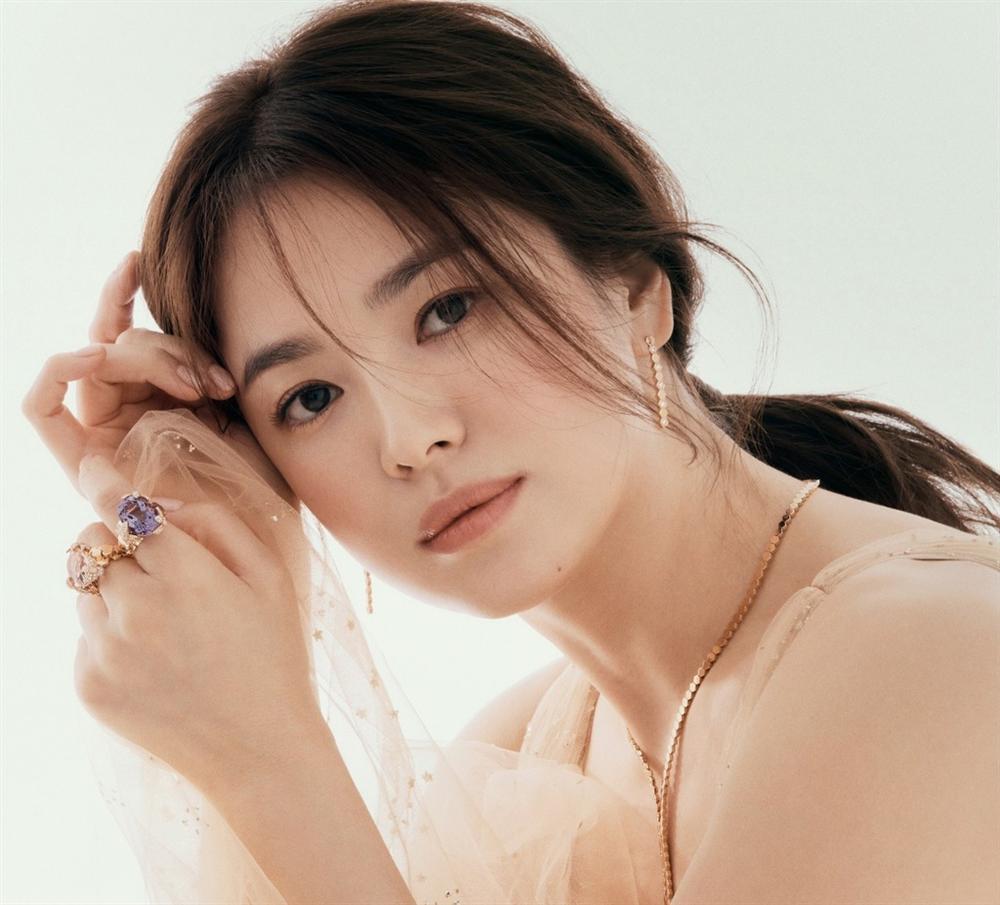 Song Hye Kyo cả năm 2020 không đóng phim vẫn giàu có bậc nhất-5