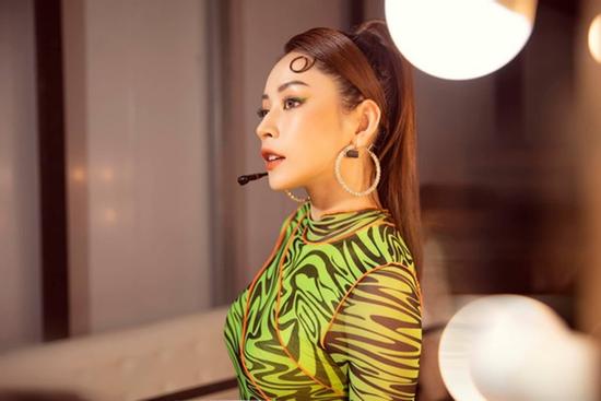 Vừa nghe tin Chính phủ bỏ quy định cấm hát nhép, netizen đồng loạt 'réo gọi' tên Chi Pu ngay và luôn!