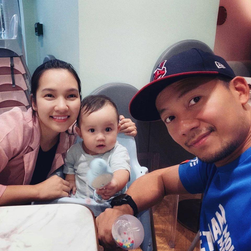 Bà xã Tiến Đạt lộ eo khác thường, dính nghi vấn bầu bí lần 2-4