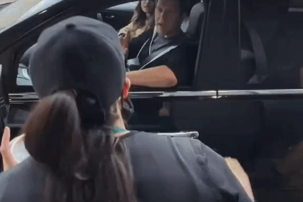 Cặp đôi cùng bị cắm sừng rủ nhau đi đánh ghen, phản ứng anh chồng gây tranh cãi-3