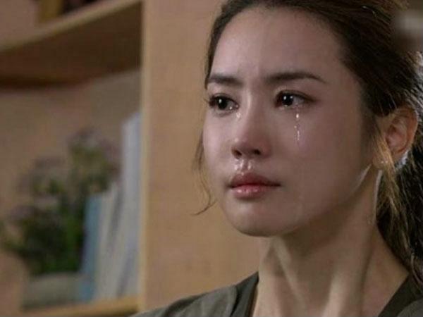 Trót yêu bố của bạn thân, tôi bị tri kỷ 10 năm dằn mặt ngay giữa trường học-2