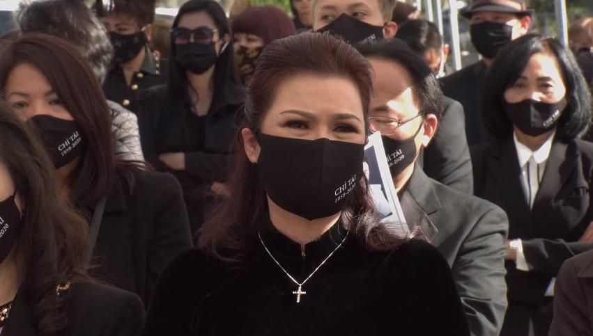 Tang lễ nghệ sĩ Chí Tài tại Mỹ: Vợ và đồng nghiệp bật khóc nức nở-10