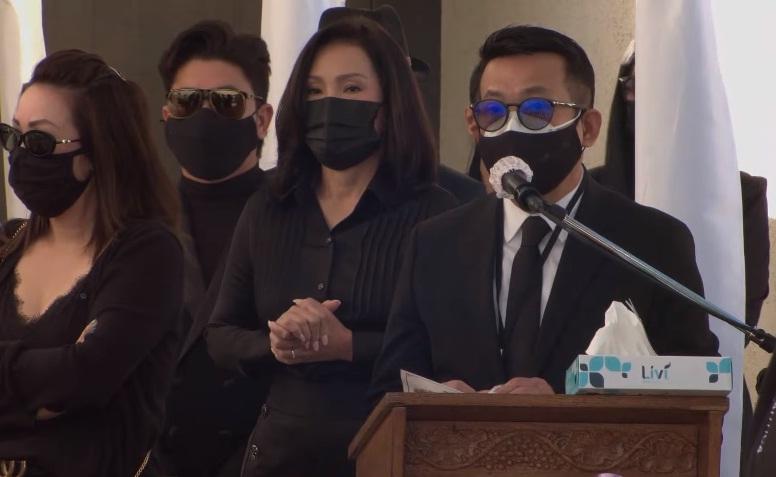 Tang lễ nghệ sĩ Chí Tài tại Mỹ: Vợ và đồng nghiệp bật khóc nức nở-24