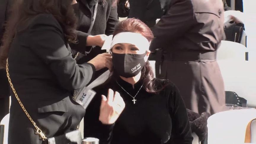 Nghẹn đắng bài thơ tiễn biệt cố nghệ sĩ Chí Tài của danh hài Hoài Linh-3