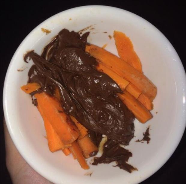 Những pha ăn uống kỳ dị, ngọt mặn lẫn lộn nhìn phát hoảng-14