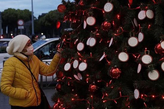 Italy ban bố lệnh phong tỏa toàn quốc