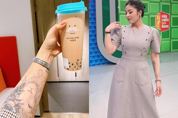 Lần hiếm hoi MC Hoàng Linh để lộ hình xăm hổ báo khi ghi hình-4