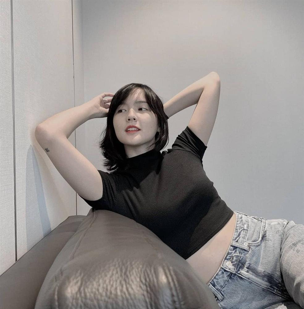 Nhan sắc đẹp không góc chết của nàng thơ khiến Sơn Tùng say mê trong MV mới-9