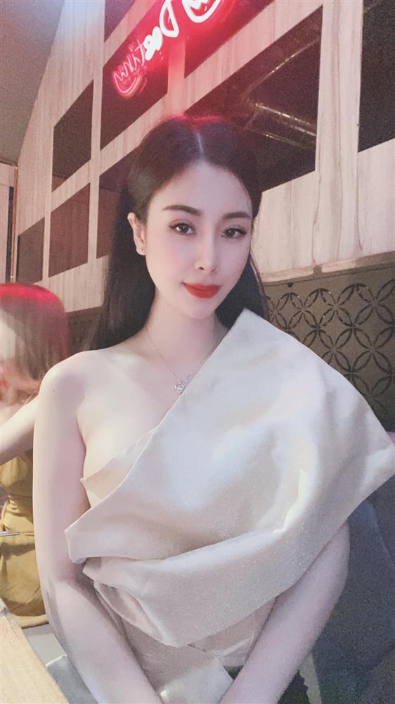 9x xinh đẹp khoe thực đơn ăn kiêng đẹp mắt, không thua kém gì nhà hàng sang trọng-1