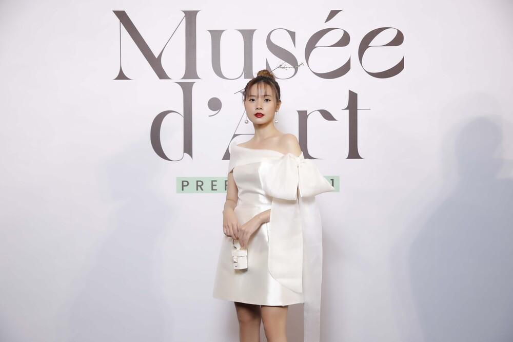 Á hậu Thúy Vân tái xuất rạng rỡ sau sinh - Thủy Tiên lên đồ đơn giản mà sang-3