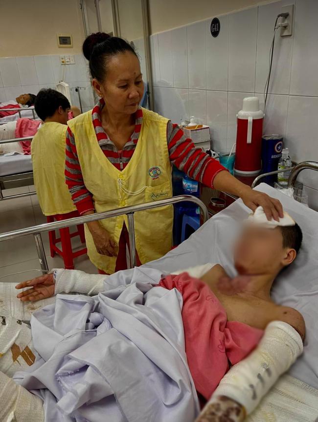 Bến Tre: Chồng tẩm xăng thiêu sống vợ sau cơn cuồng ghen-1