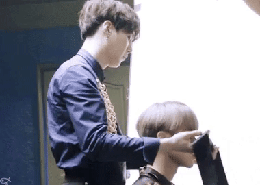 Điểm qua những khoảnh khắc cute hột me của cặp đôi MinMin nhà BTS-6