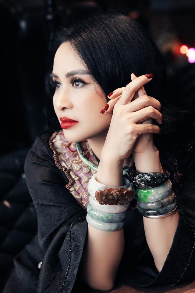 Diva Thanh Lam phản ứng gắt khi bị chê phụ kiện kém sang-8