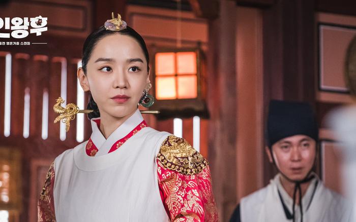 Dàn sao Tuổi thanh xuân sau 5 năm: Nhã Phương mờ nhạt, Shin Hye Sun thăng hoa-12