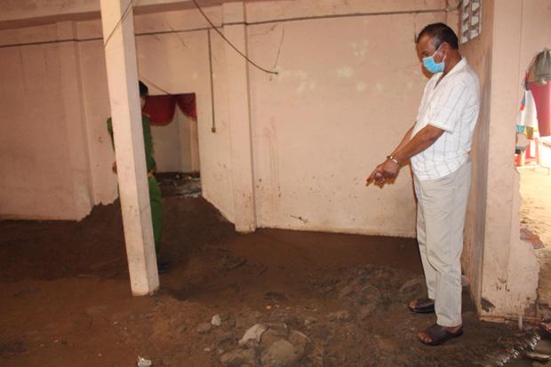 Gã đàn ông dùng đá xây dựng nói là thiên thạch lừa đảo hơn 10 tỉ đồng-2