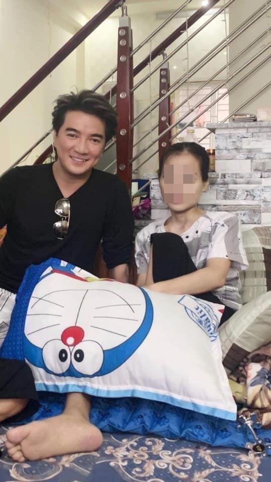 Fan nữ được Đàm Vĩnh Hưng ghé thăm 3 tháng trước qua đời-6