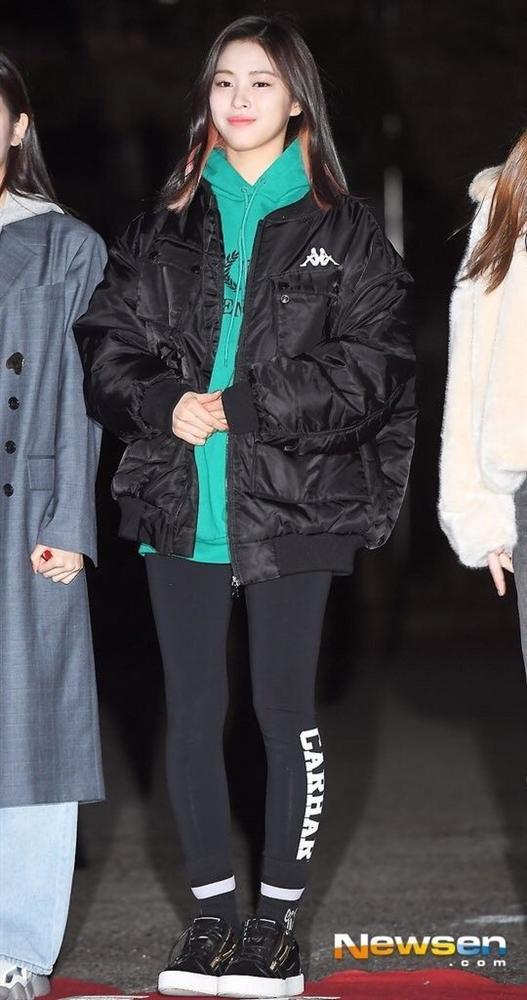 BLACKPINK Rosé, Yoona nhiều lần ái ngại vì đôi chân vòng kiềng-2