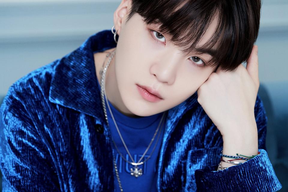 Suga BTS trở lại sau khi hồi phục sức khỏe từ cuộc phẫu thuật vai-1