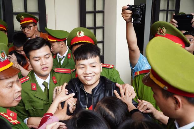 Người tung tin Khá Bảnh chết trong tù có thể bị xử lý như thế nào?-1