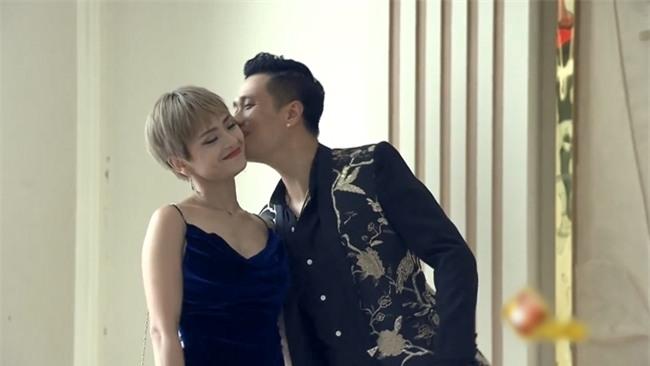 Những bóng hồng từng có được nụ hôn của Việt Anh-8