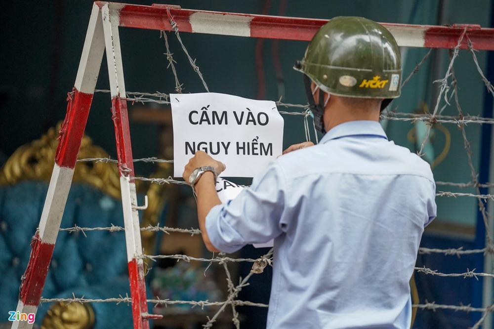 Cảnh tan hoang sau vụ nổ ở TP.HCM-2