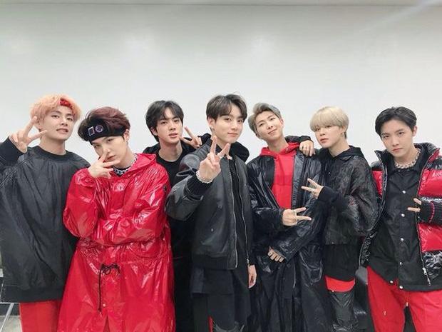 Báo Hàn nói BTS chẳng tồn tại nếu không có Lee Soo Man, Knet mỉa mai: Vắng SM khéo BTS thành công sớm hơn nhiều-4