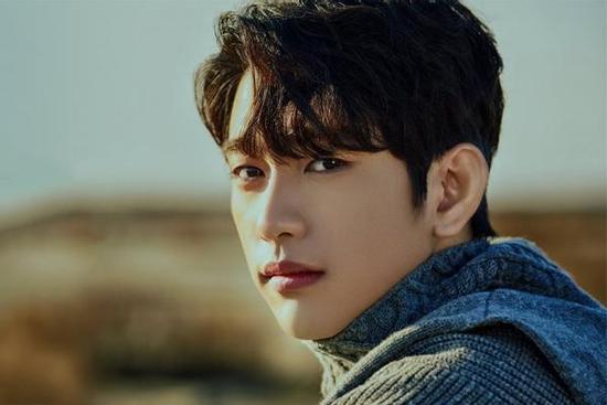 Jinyoung GOT7 dứt tình JYP Entertainment để theo đuổi nghiệp diễn?