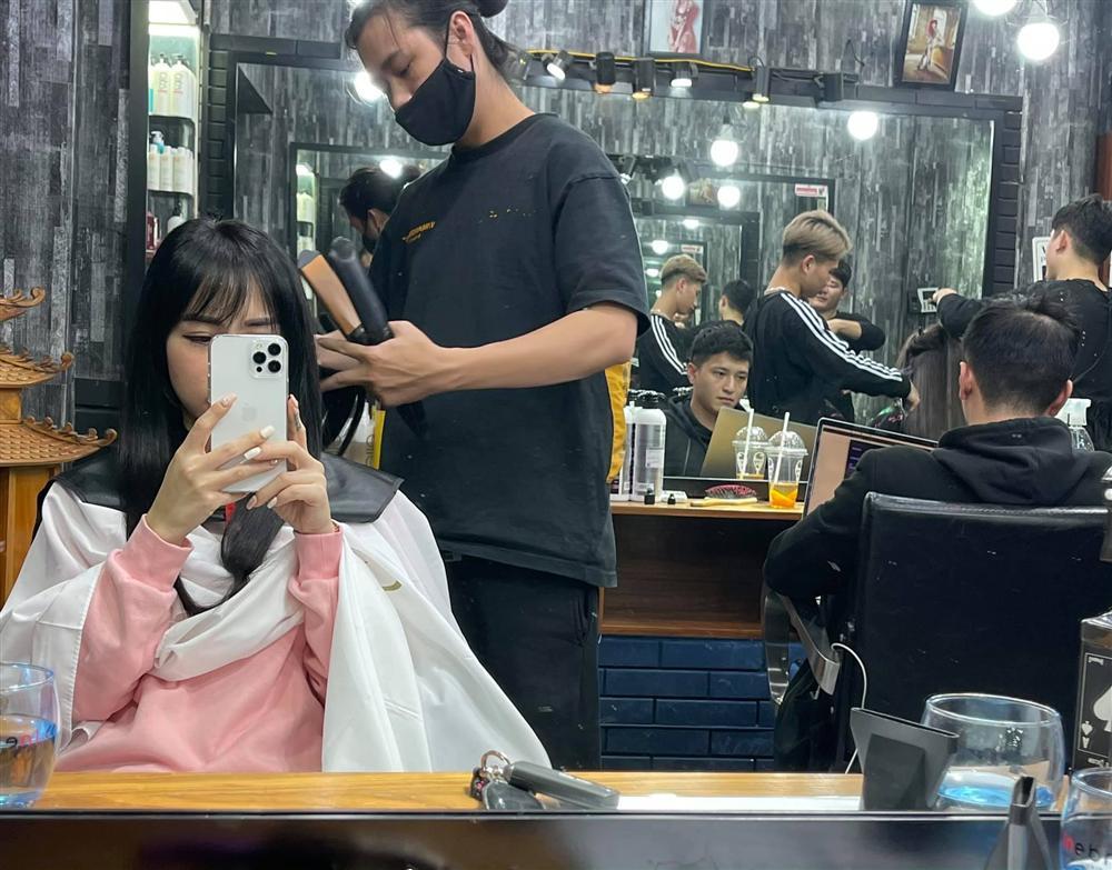 Hot mom yêu Huỳnh Anh lộ nhan sắc đời thực khác xa ảnh tự sướng-2