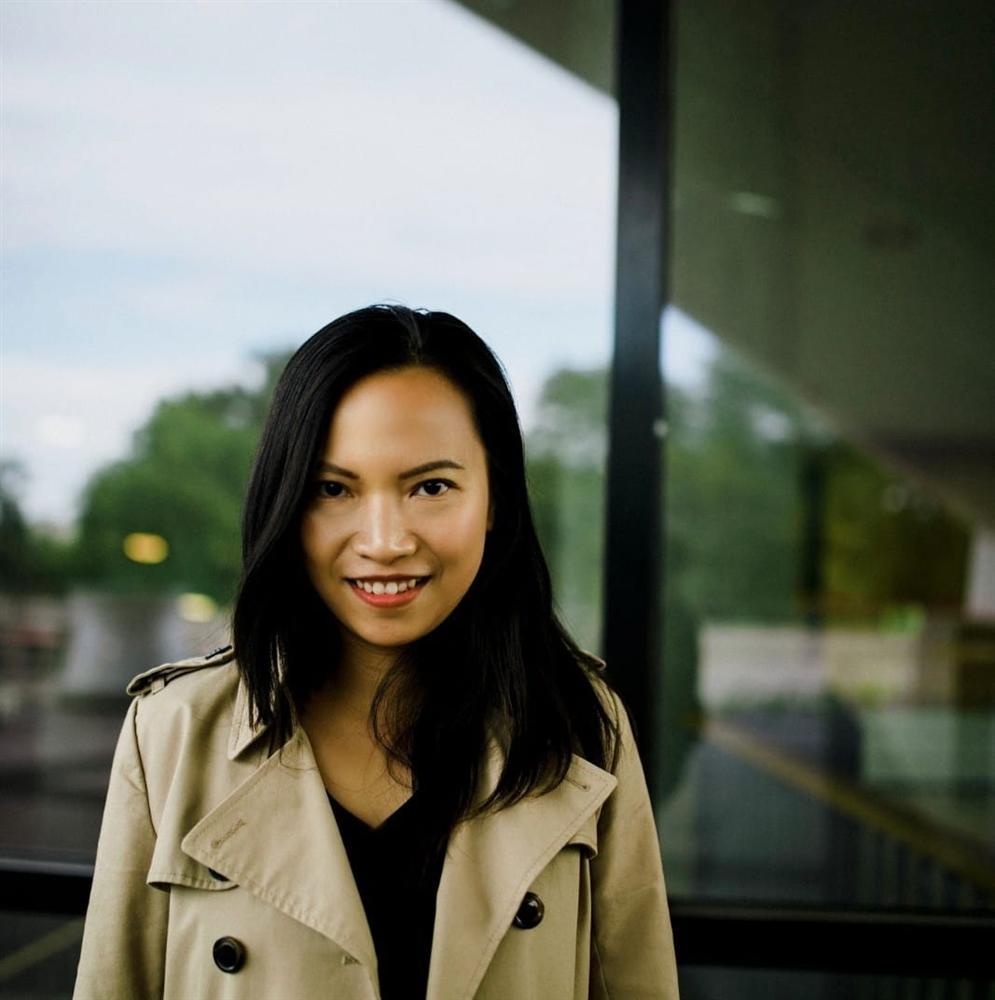 Cùng mẹ Việt ở Đức làm bánh bằng hoa quả khô tặng người thân cho lễ Giáng Sinh-1