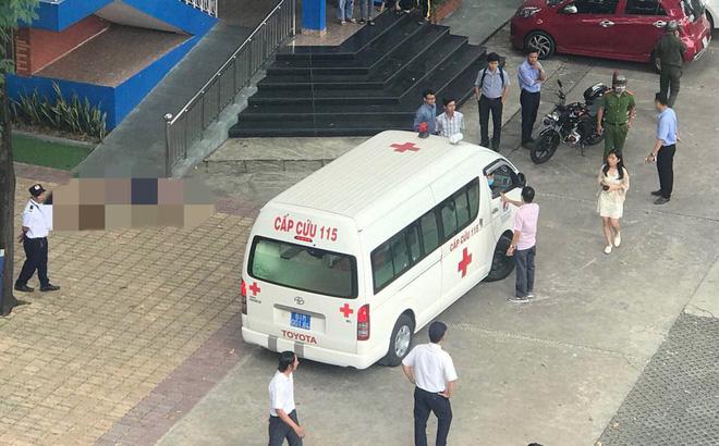 Nam thanh niên nhảy lầu tử vong tại Đại học Thủ Dầu Một-1