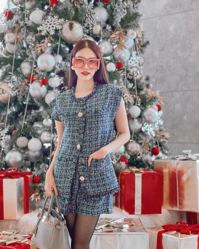 Elly Trần lên đồ tôn vòng 1 căng đét - Hà Tăng mix đồ tông nâu camel đẹp xuất sắc-3