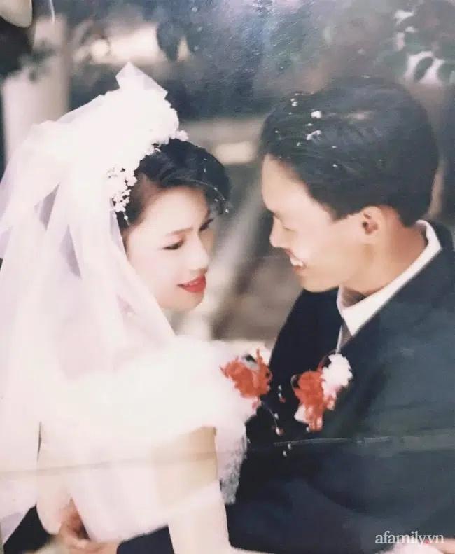 Ông chồng có nóc nhà siêu to và cuộc hôn nhân 22 năm: Vợ phải quyền lực nhất-4