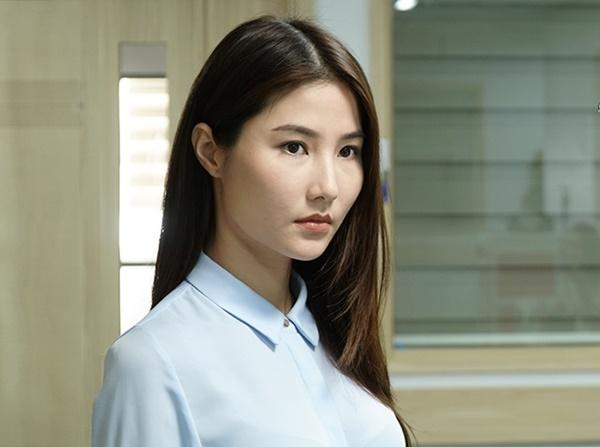 Diễm My 9x và những người đẹp có diễn xuất gây tranh cãi trong năm 2020-1