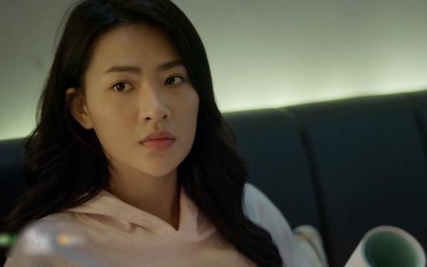 Diễm My 9x và những người đẹp có diễn xuất gây tranh cãi trong năm 2020-9