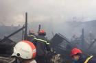 Lâm Đồng: Hỏa hoạn dữ dội, 4 ngôi nhà chìm trong biển lửa, người chạy toán loạn