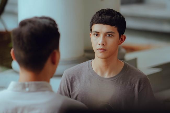 Người Cần Quên Phải Nhớ: Chuyện tình nhẹ nhàng, ý nghĩa giữa mùa Giáng sinh 2020-6