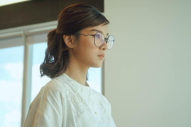 Người Cần Quên Phải Nhớ: Chuyện tình nhẹ nhàng, ý nghĩa giữa mùa Giáng sinh 2020-7