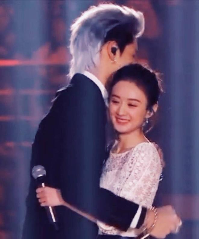 Những chuyện tình chấn động giới giải trí Hoa ngữ-6