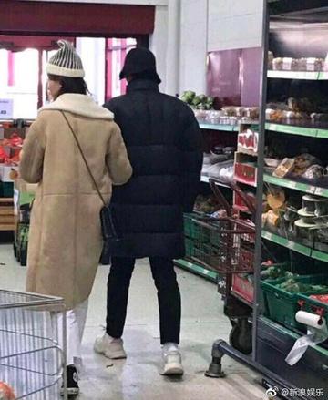 Những chuyện tình chấn động giới giải trí Hoa ngữ-7