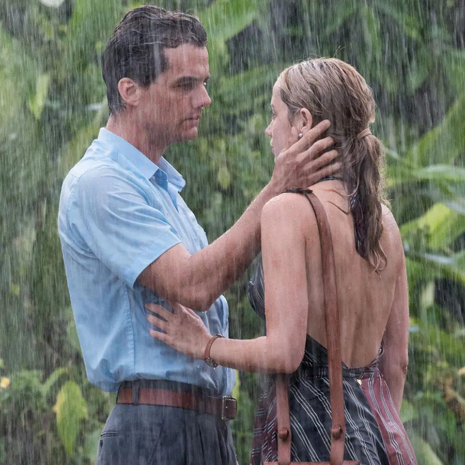 10 cảnh nóng thiêu đốt màn ảnh 2020: Số 8 khiến khán giả thỏa mãn-7