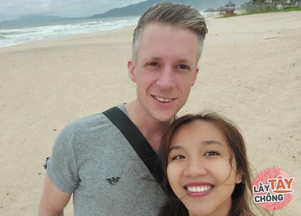 Lên mạng thả thính, cô gái Việt câu được chồng Đức, ngày cưới thông gia ôm nhau khóc-2