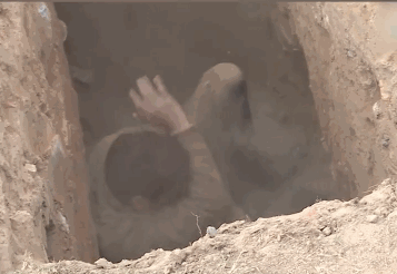 Diễn viên TVB xả thân với các cảnh quay mạo hiểm như thế nào?-9