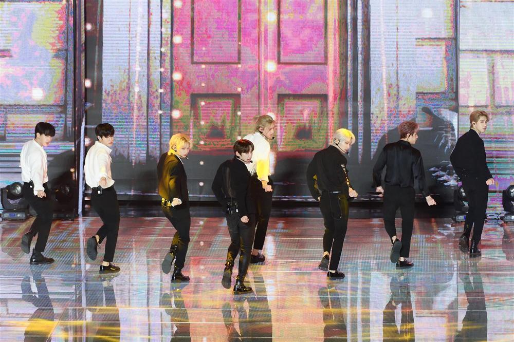 SBS Gayo Daejun 2020: BTS lấp chỗ trống Suga không thể lầy hơn-4