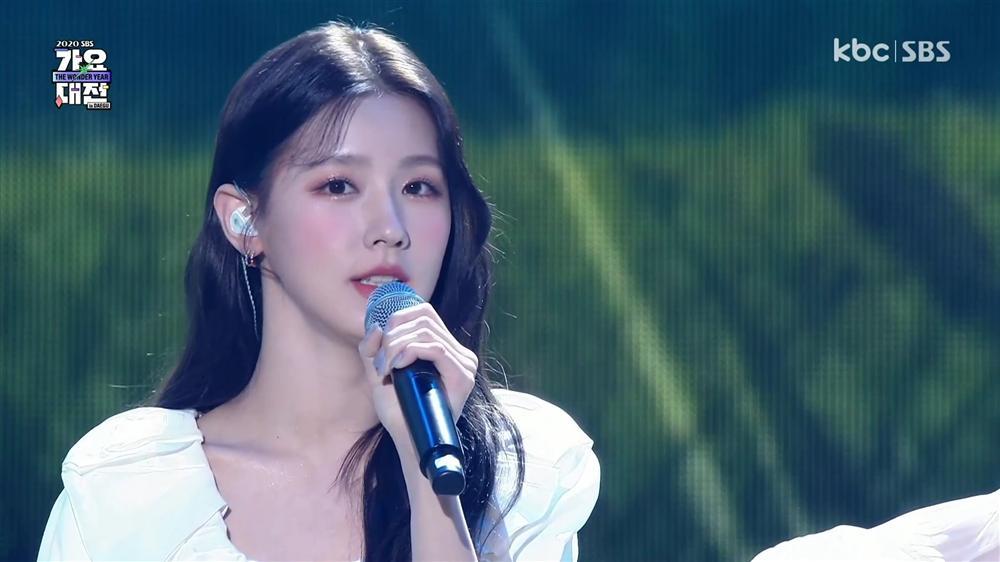 SBS Gayo Daejun 2020: BTS lấp chỗ trống Suga không thể lầy hơn-6