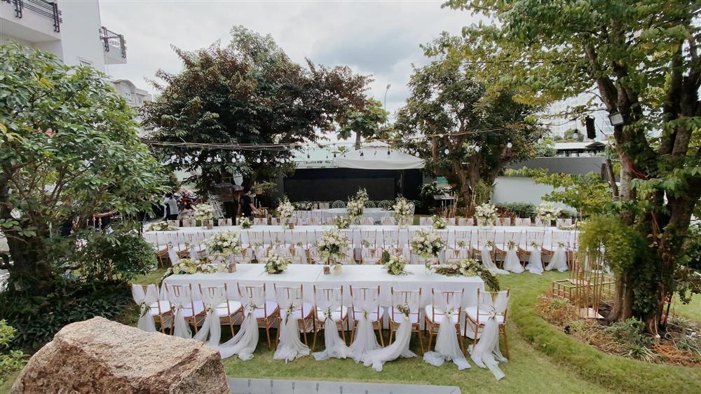 Quốc Trường trang hoàng biệt thự lộng lẫy như đám cưới: Chuyện gì vậy?-5