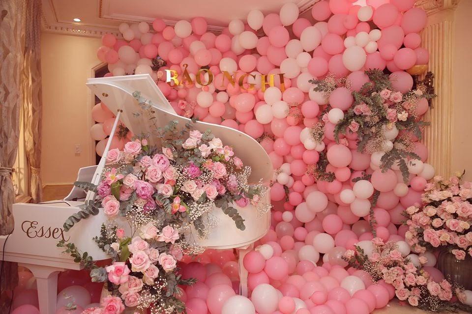 Khám phá bên trong biệt thự khủng của sao nữ đóng cảnh nóng 8 tiếng-17