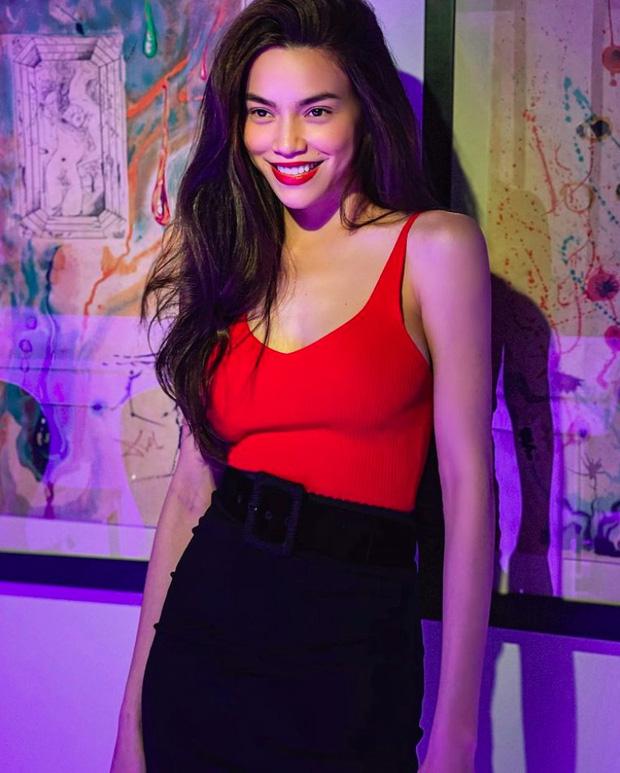 Hà Hồ khoe dáng đồng hồ cát, không hề có dấu hiệu bỉm sữa-1