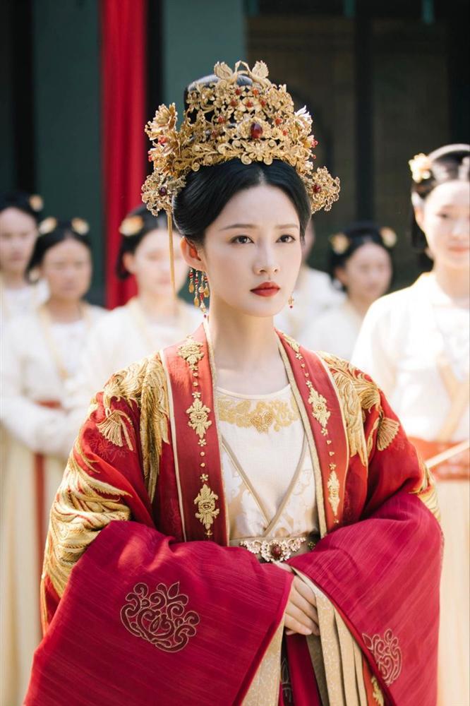 Netizen phản đối Triệu Lệ Dĩnh và Lý Thấm đóng Lên Nhầm Kiệu Hoa Được Chồng Như Ý-4