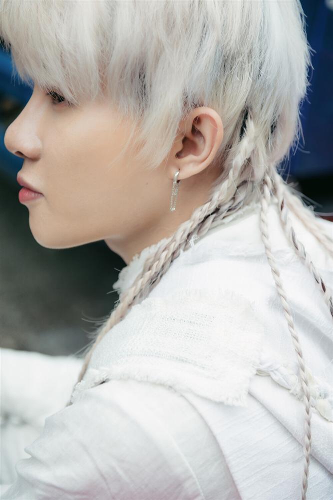 Jack đăng đàn cảm ơn fan vì MV mới đạt view khủng, nhưng lại bị bắt lỗi chính tả khó tin-1